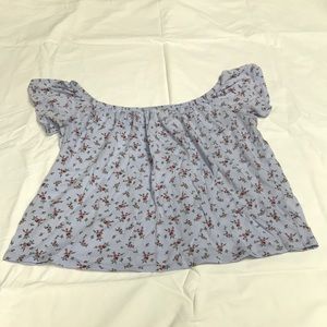 Women's Flowy  Off-The-Shoulder Tee, Medium